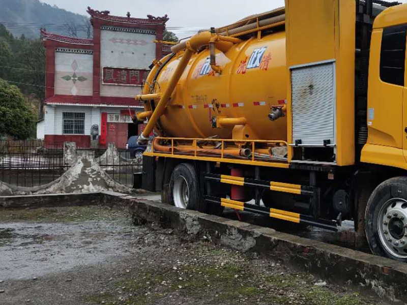 河东区郑庄在马桶疏通安装,通下水,水龙头安装维修